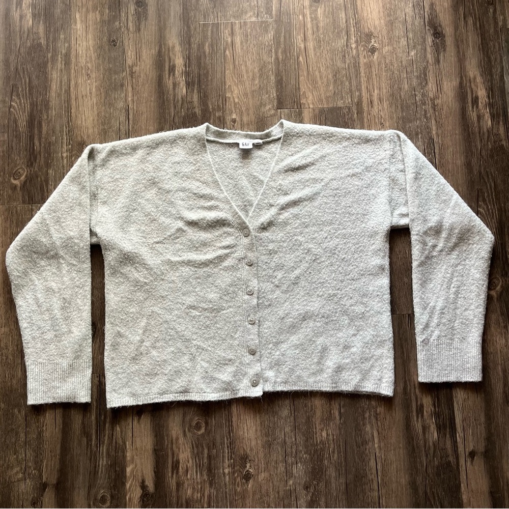 GAP Gray Button Up Cardigan Sz M